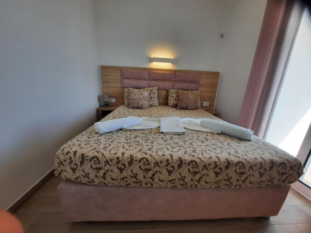 Studio Apartments Jupo Ulcinj Kültér fotó