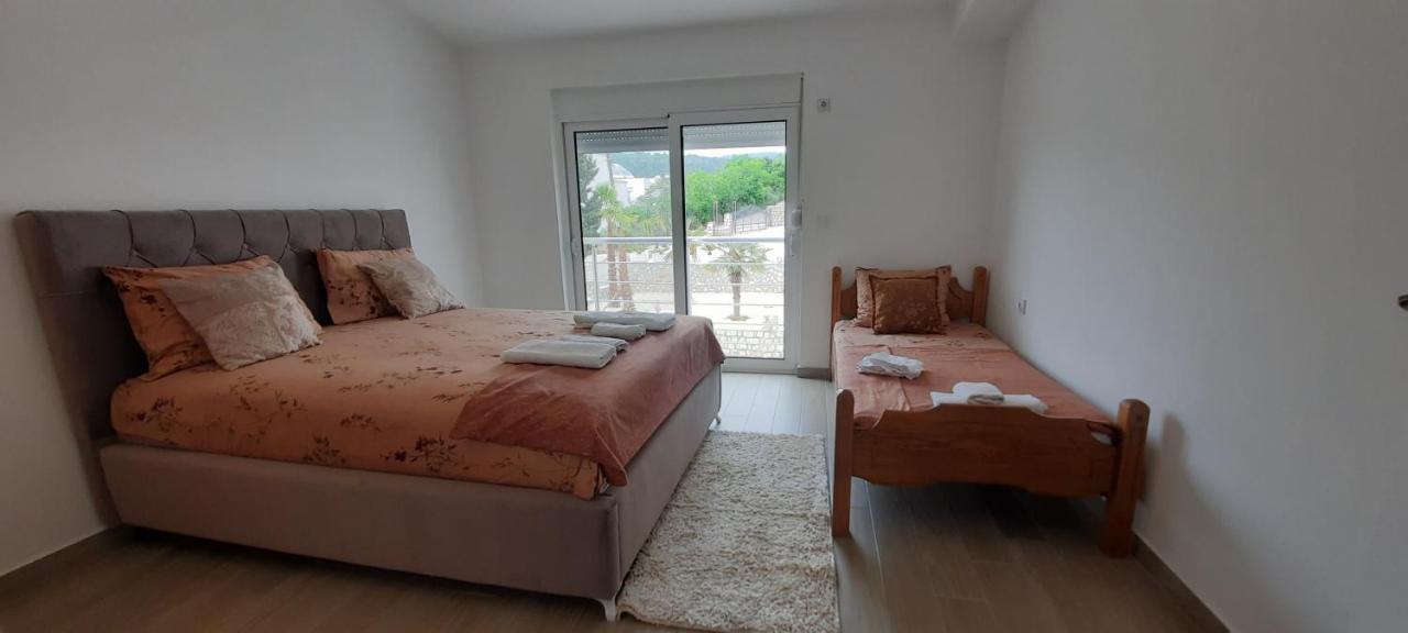 Studio Apartments Jupo Ulcinj Kültér fotó