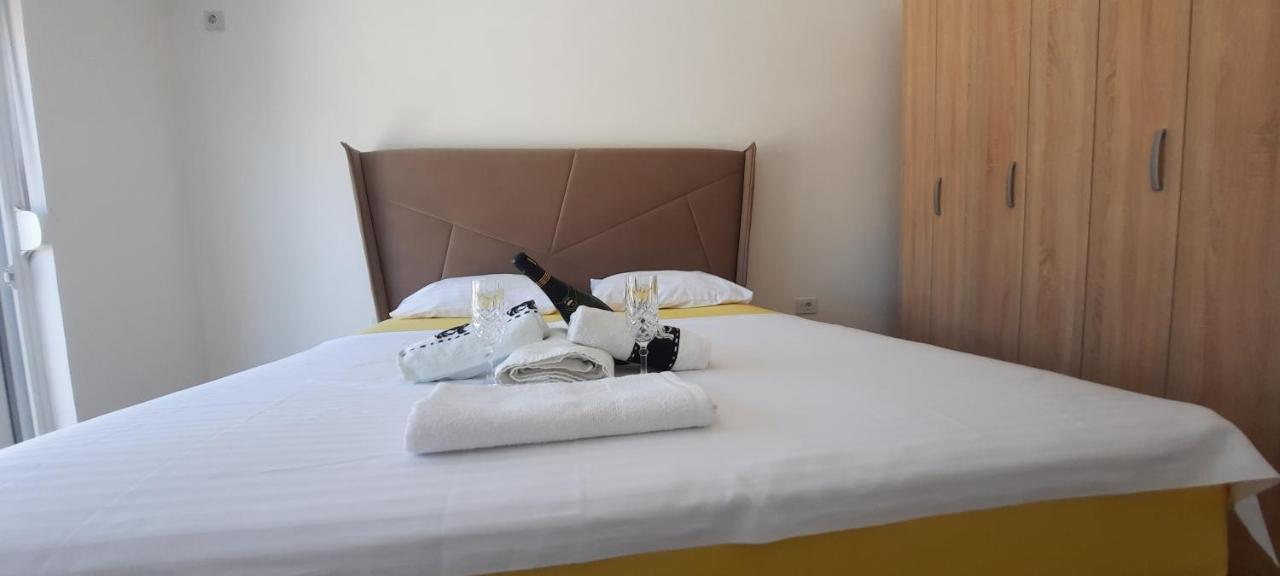 Studio Apartments Jupo Ulcinj Kültér fotó